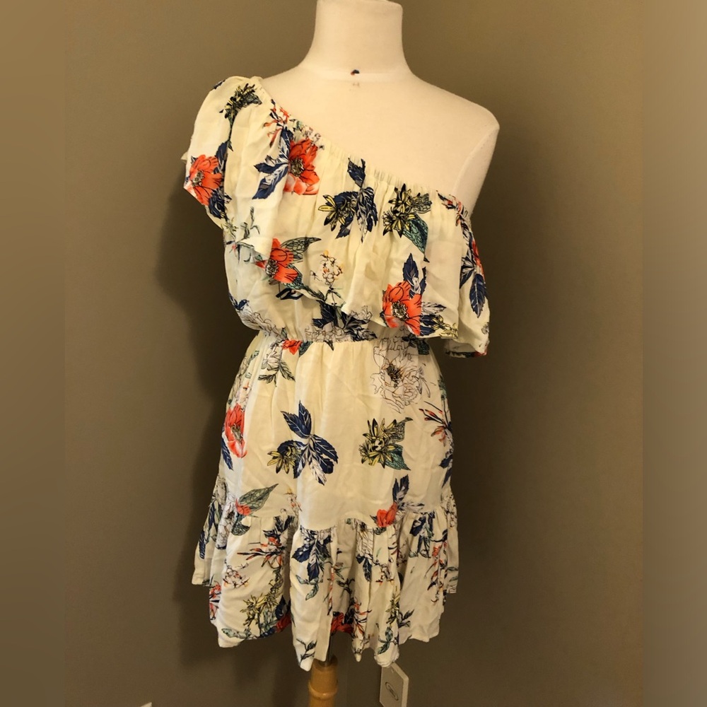 Mink Pink Dress Floral Print off one Shoulder Size Small